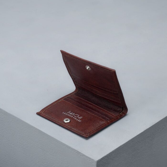 جاکارتی چرم اصل قهوه ای بزی نمای داخل جاکارتی برند چرم حقی